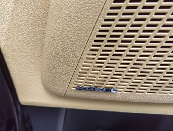 Купить ⁠⁠⁠⁠Kia Carnival Signature 2021 г. в Москве