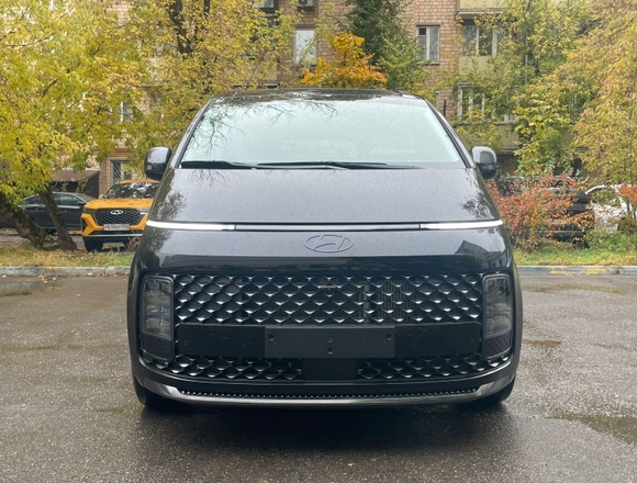 Купить ⁠⁠⁠⁠Hyundai Staria ⁠⁠2025 полный привод в Москве