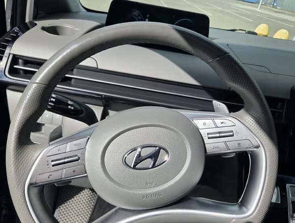 Купить ⁠⁠⁠⁠Hyundai Staria ⁠⁠Lounge Inspiration 2023 полный привод в Москве на Алексеевской