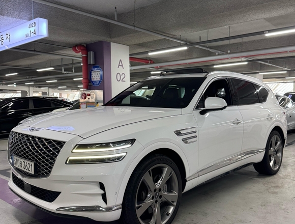 Купить ⁠Genesis GV-80 4wd в Москве