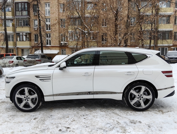 Купить ⁠Genesis GV-80 4wd в Москве