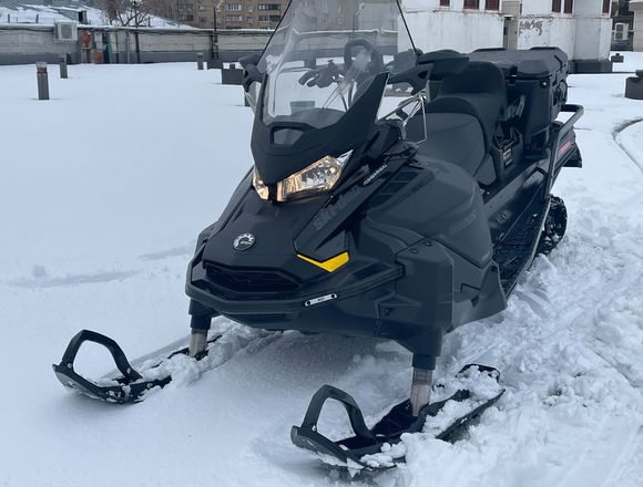 ⁠Снегоход BRP SKI-DOO SKANDIC SWT 2025 г. в Москве на Алексеевской