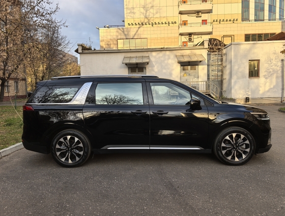 Kia Carnival 2020 г. купить в Москве