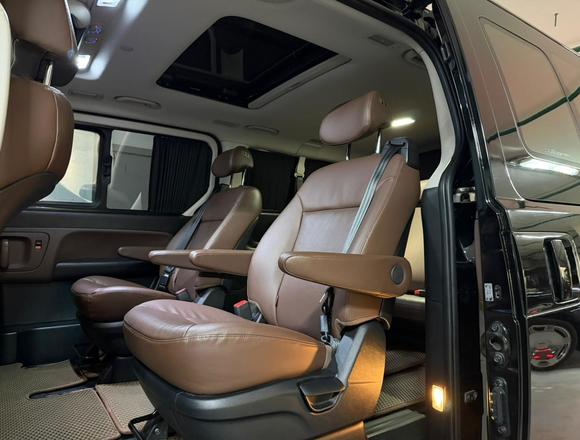 Купить ⁠⁠⁠⁠⁠⁠⁠⁠⁠Hyundai Grand Starex 2019 г. в Москве