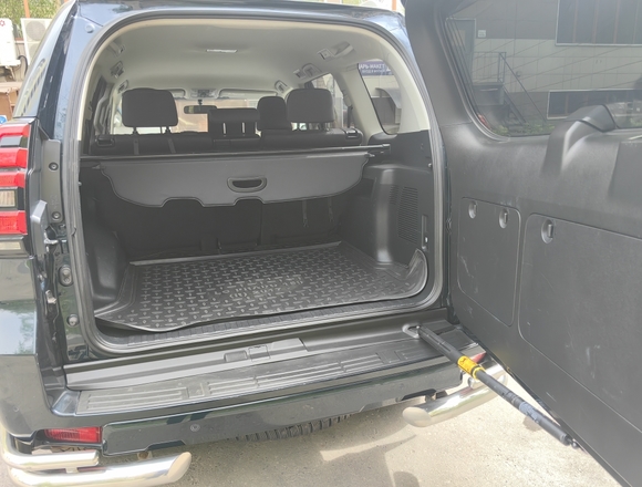 Купить ⁠Toyota Land Cruiser Prado в Москве