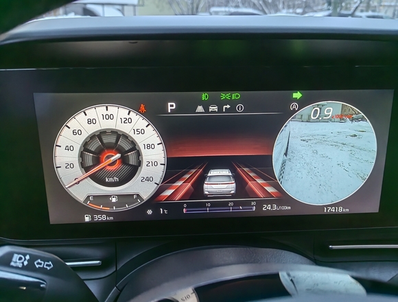 Купить ⁠⁠⁠⁠Kia Carnival Signature 2021 г. в Москве