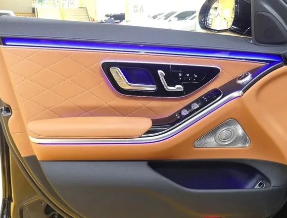 Заказать ⁠⁠⁠⁠⁠⁠⁠⁠⁠Mercedes-Benz S-Класс 4MATIC в Москве