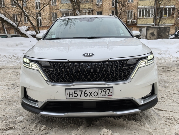 Купить ⁠⁠⁠⁠Kia Carnival Signature 2020 г. в Москве
