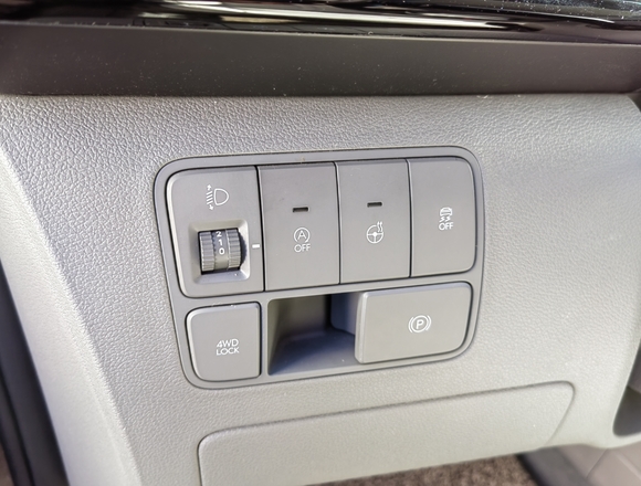 Купить ⁠⁠⁠⁠Hyundai Staria ⁠⁠Lounge Inspiration 2021 полный привод в Москве