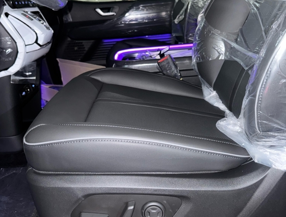 Купить ⁠⁠⁠⁠Hyundai Staria ⁠⁠2025 полный привод в Москве