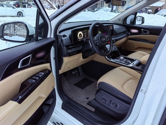 Купить ⁠⁠⁠⁠Kia Carnival Signature 2021 г. в Москве