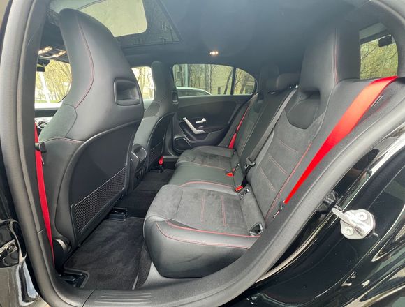 ⁠⁠⁠Купить Mercedes-Benz AMG A45 4MATIC 2021 года в Москве