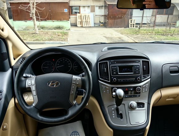 Купить ⁠⁠⁠⁠⁠⁠⁠Hyundai Grand Starex 2020 г. в Москве
