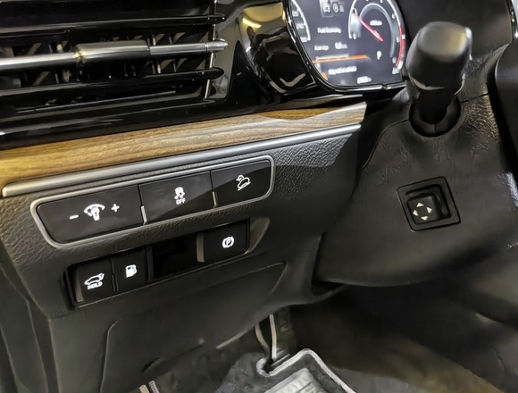 Купить ⁠⁠⁠⁠Kia Mohave 2021 г. в Москве