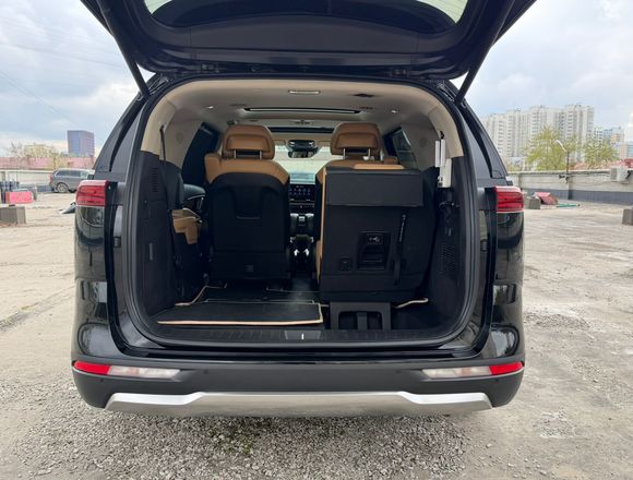 Купить ⁠⁠⁠⁠Kia Carnival Signature 2021 г. полный привод в Москве