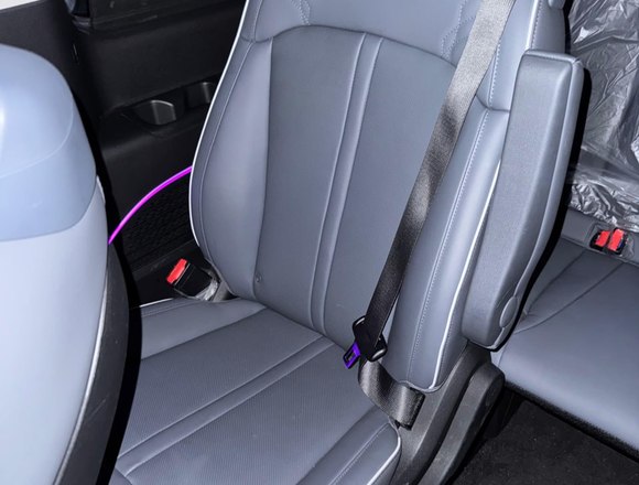 Купить ⁠⁠⁠⁠Hyundai Staria ⁠⁠Lounge Inspiration 2021 полный привод в Москве