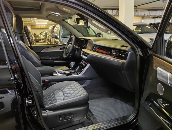 Купить ⁠⁠⁠⁠Kia Mohave 2021 г. в Москве