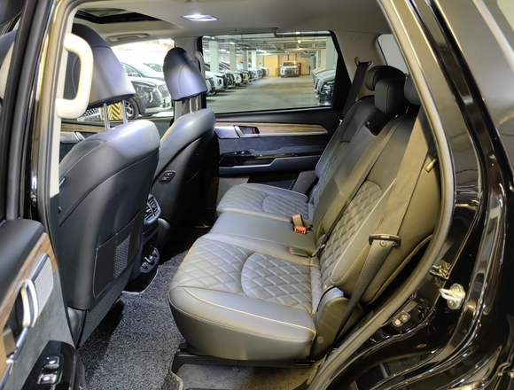 Купить ⁠⁠⁠⁠Kia Mohave 2021 г. в Москве