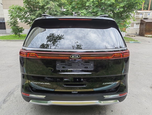 Купить ⁠⁠⁠⁠Kia Carnival Signature 2021 г. полный привод в Москве