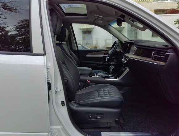 Купить ⁠⁠⁠⁠Kia Mohave 2019 г. в Москве