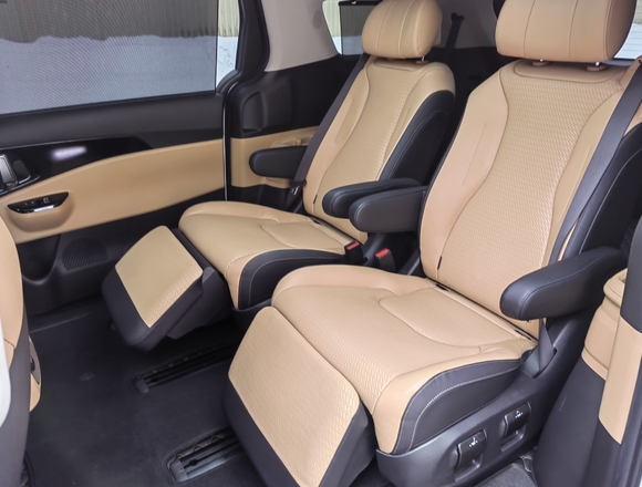 Купить ⁠⁠⁠⁠Kia Carnival Signature 2020 г. в Москве