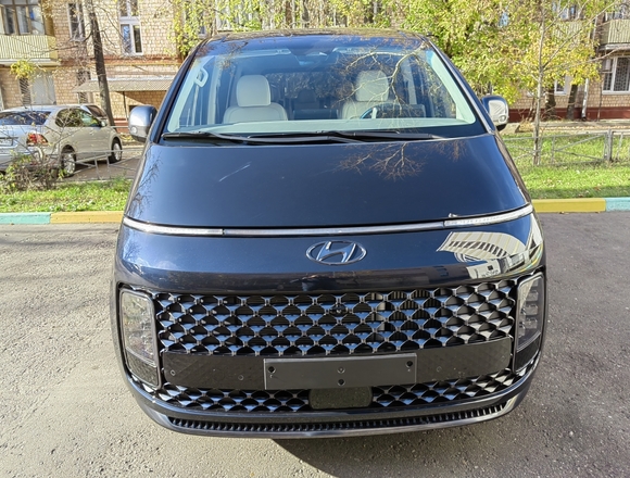 Купить ⁠⁠⁠⁠Hyundai Staria ⁠⁠Lounge Inspiration 2021 полный привод в Москве