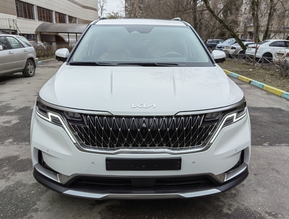 Купить ⁠⁠⁠⁠Kia Carnival Signature 2022 г. в Москве