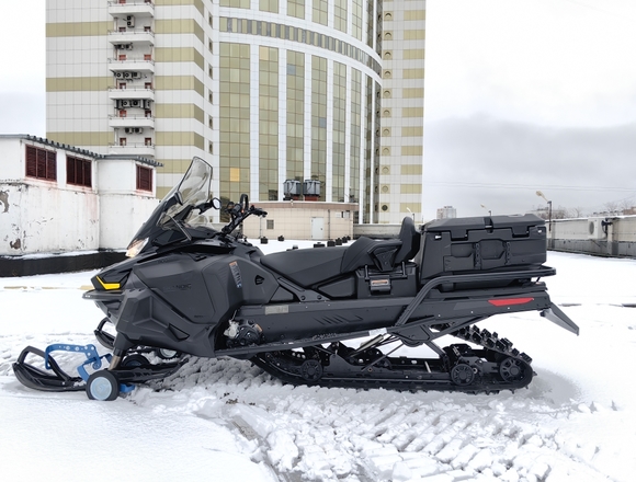 ⁠Снегоход BRP SKI-DOO SKANDIC SWT 2024 г. в Москве на Алексеевской