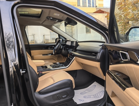 Kia Carnival 2020 г. купить в Москве