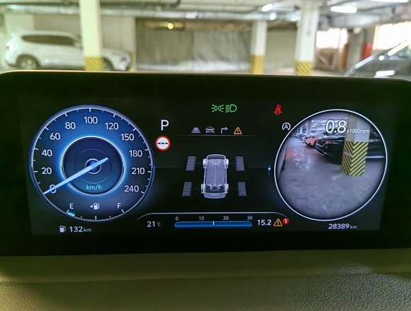 Купить ⁠⁠⁠⁠Hyundai Staria ⁠⁠Lounge Inspiration 2021 полный привод в Москве