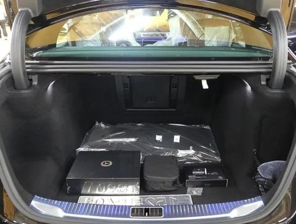 Заказать ⁠⁠⁠⁠⁠⁠⁠⁠⁠Mercedes-Benz S-Класс 4MATIC в Москве