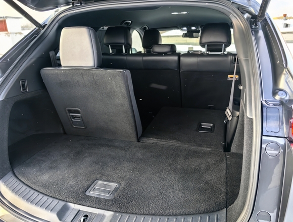 Купить ⁠⁠⁠⁠⁠⁠⁠⁠⁠⁠Mazda CX-9 в Москве на Алексеевской