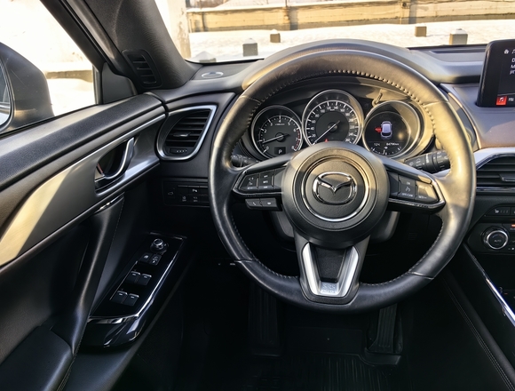 Купить ⁠⁠⁠⁠⁠⁠⁠⁠⁠⁠Mazda CX-9 в Москве на Алексеевской