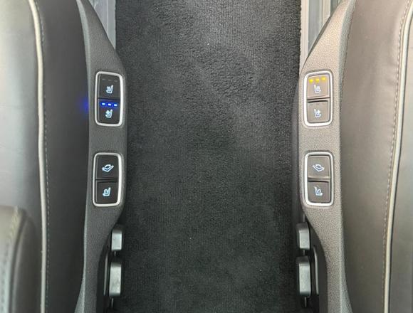 Купить ⁠⁠⁠⁠Hyundai Staria ⁠⁠Lounge Inspiration 2022 полный привод в Москве