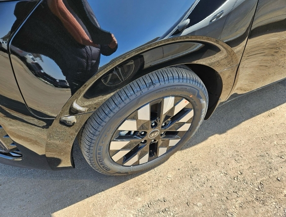 Купить ⁠⁠⁠⁠Hyundai Staria ⁠⁠2024 полный привод в Москве