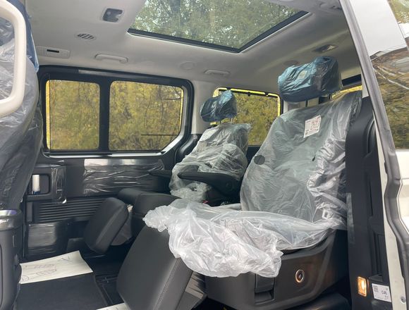 Купить ⁠⁠⁠⁠Hyundai Staria ⁠⁠2025 полный привод в Москве
