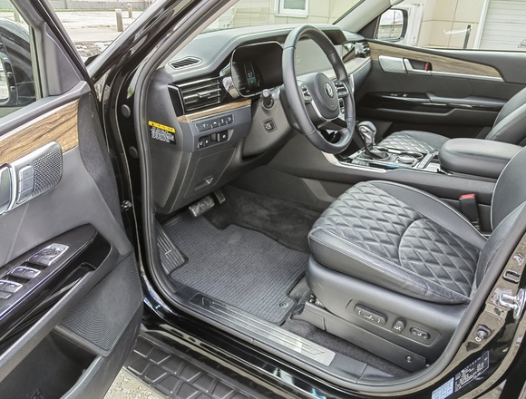 Купить ⁠⁠⁠⁠Kia Mohave 2020 г. в Москве