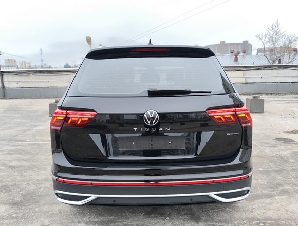 Купить ⁠Volkswagen Tiguan 2022 г. в Москве на Алексеевской