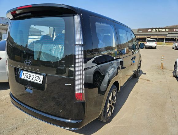 Купить ⁠⁠⁠⁠Hyundai Staria ⁠⁠2024 полный привод в Москве