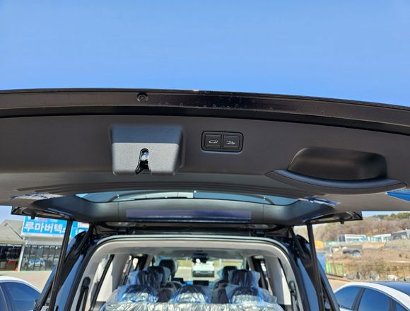Купить ⁠⁠⁠⁠Hyundai Staria ⁠⁠2024 полный привод в Москве