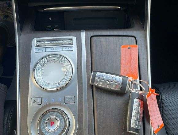 Купить ⁠Genesis GV-80 4wd в Москве