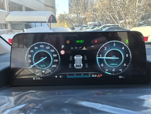 Купить ⁠⁠⁠⁠Hyundai Staria ⁠⁠Lounge Inspiration 2023 полный привод в Москве