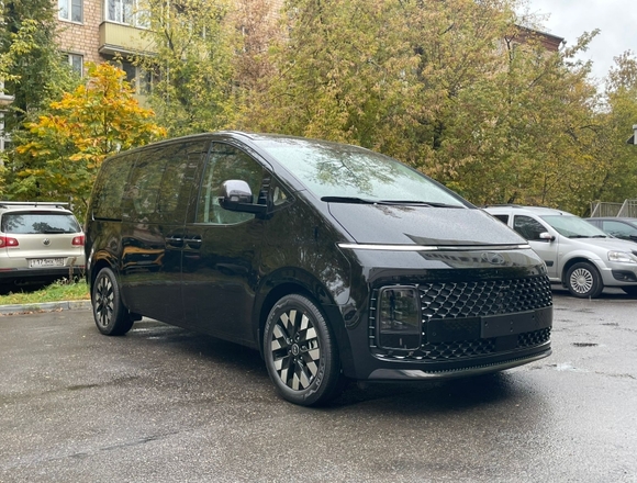 Купить ⁠⁠⁠⁠Hyundai Staria ⁠⁠2025 полный привод в Москве