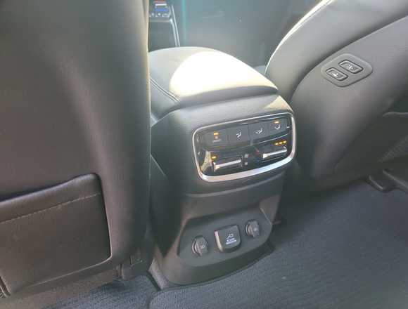 Купить ⁠⁠⁠⁠Kia Mohave 2019 г. в Москве