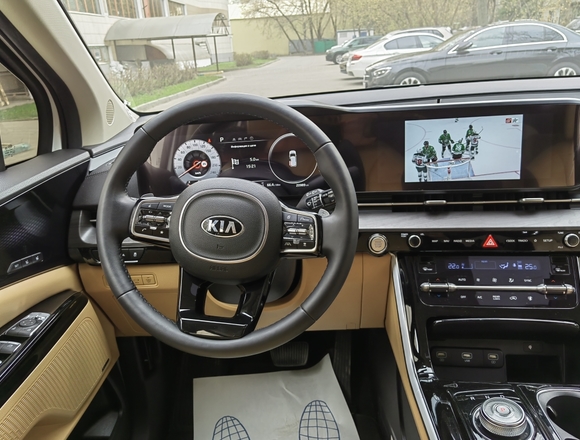 Купить ⁠⁠⁠⁠Kia Carnival Signature 2020 г. в Москве