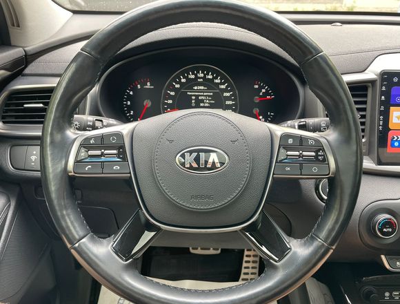 Купить ⁠⁠⁠⁠Kia Sorento Prime 2018 г. в Москве