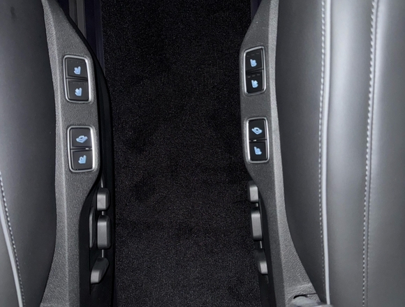 Купить ⁠⁠⁠⁠Hyundai Staria ⁠⁠2025 полный привод в Москве