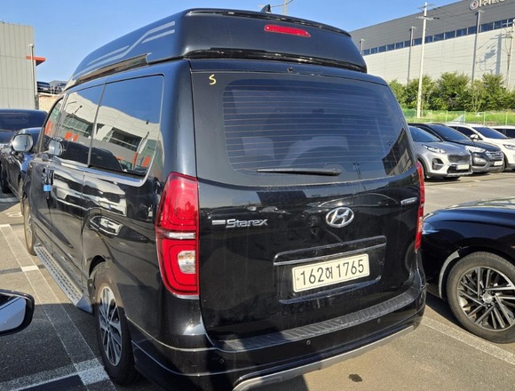 Купить ⁠⁠⁠⁠⁠⁠⁠Hyundai Grand Starex Limousine 2020 г. в Москве