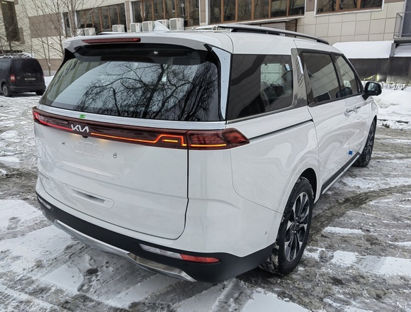 Купить ⁠⁠⁠⁠Kia Carnival Limousine 2022 г. в Москве