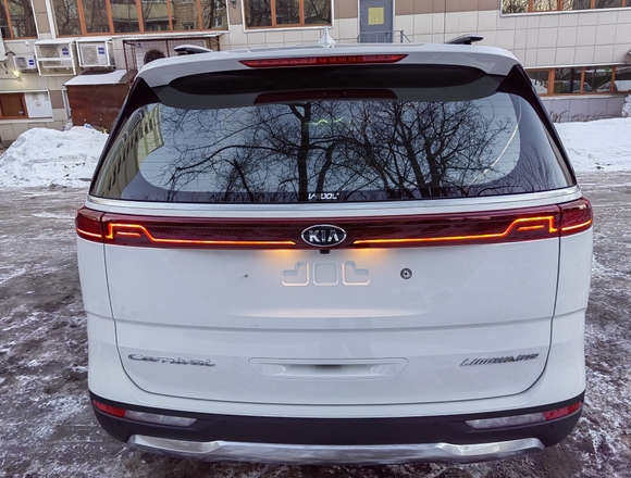 Купить ⁠⁠⁠⁠Kia Carnival Signature 2020 г. в Москве